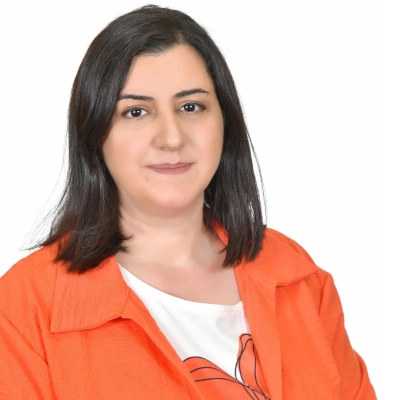 Անուշ, տնօրեն